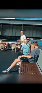 صدف عجيبة 🙄😂